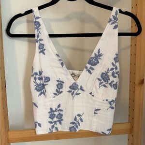 Abercrombie & Fitch Floral White and Blue Linen Blend Women's Top